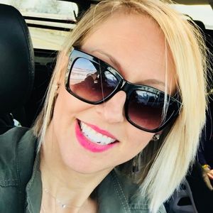 Meet your Posher, Melisa